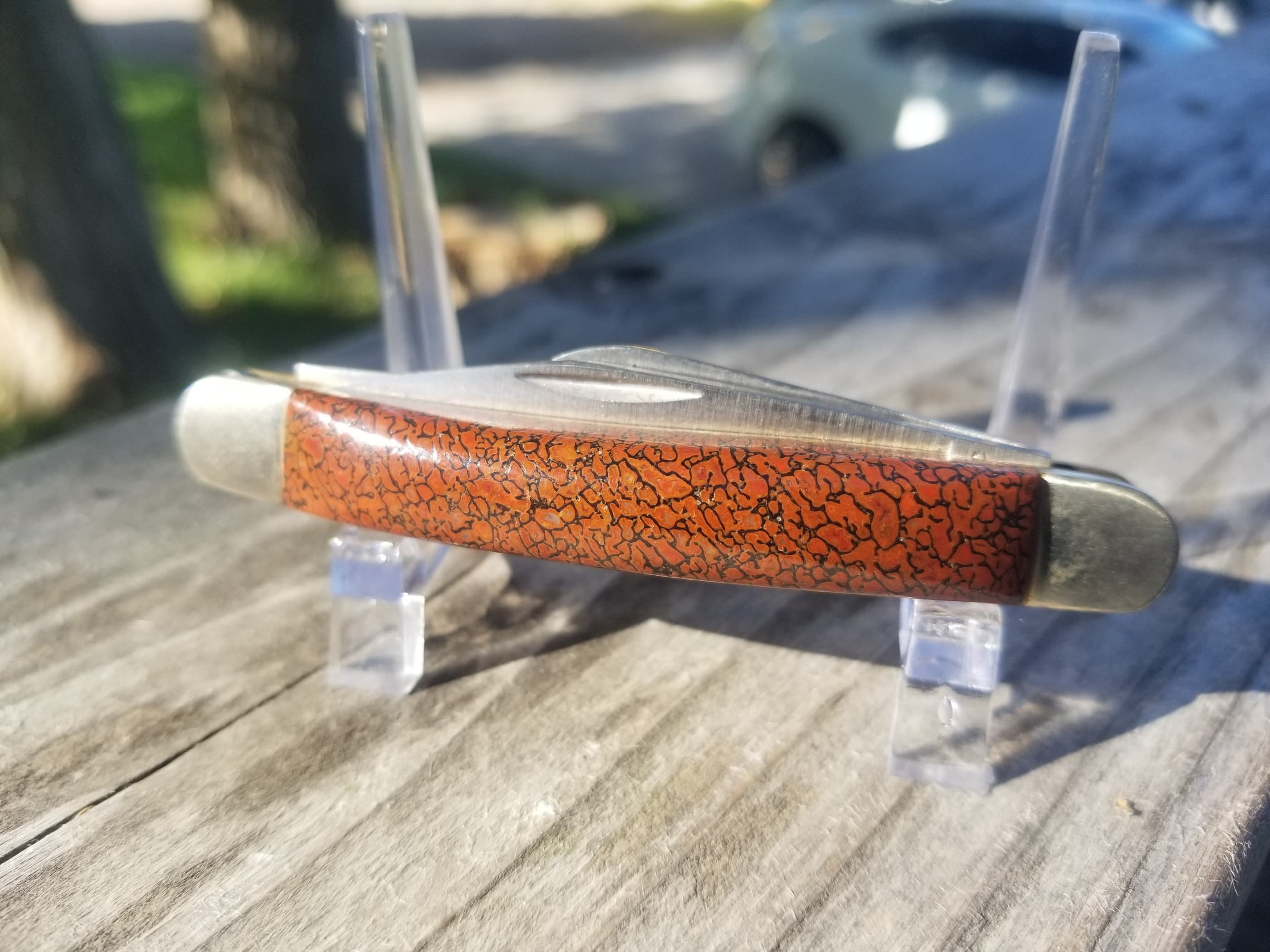 Awesome Red/Yellow Dinosaur Gem Bone Handle Folding Utility Knife - 3.5β Handle